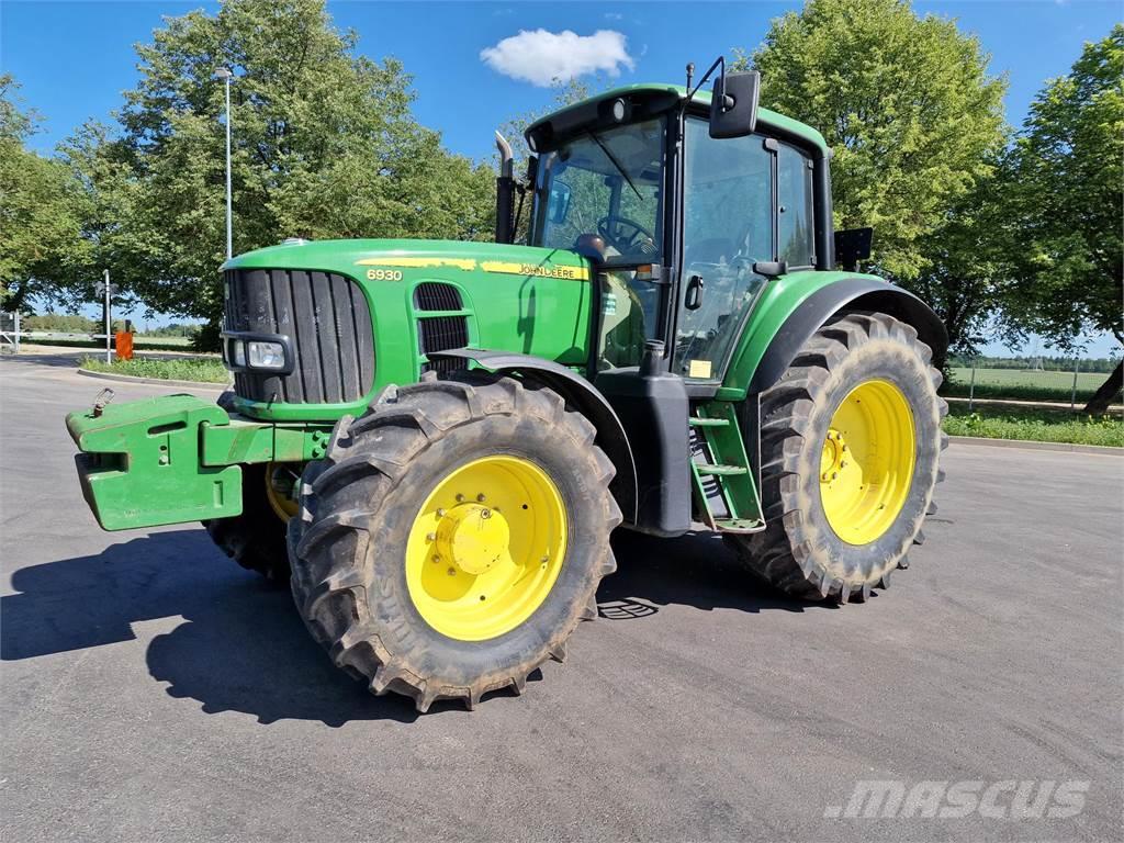 John Deere 6930 Traktoriai