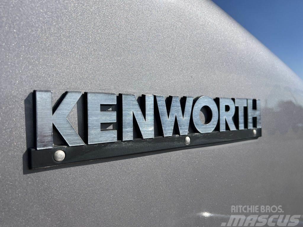 Kenworth T800 Sunkvežimiai su keliamuoju kabliu