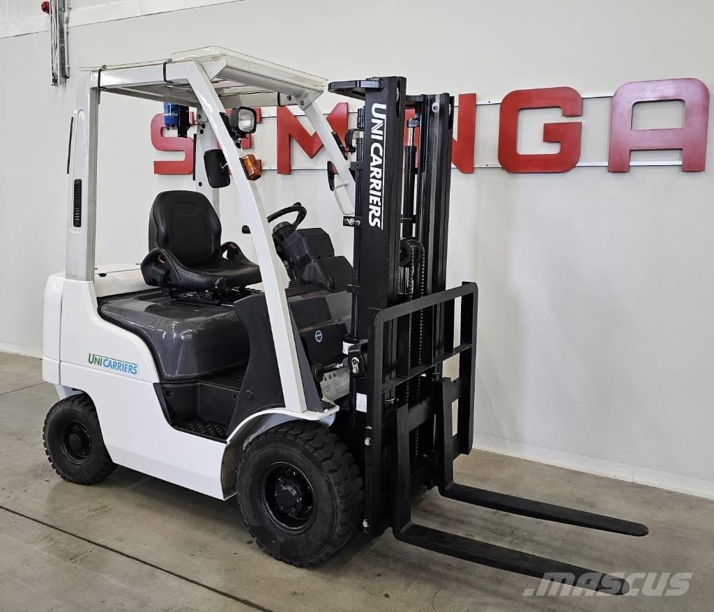 UniCarriers (NISSAN) 10233 - P1F1A15J Šakiniai krautuvai - Kita