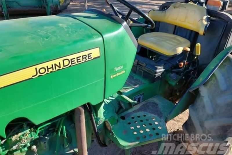John Deere 5303 Traktoriai