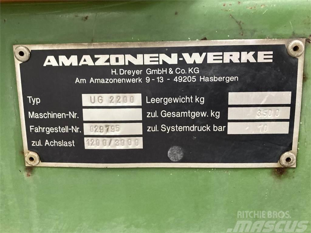 Amazone UG 2200 Prikabinami purkštuvai
