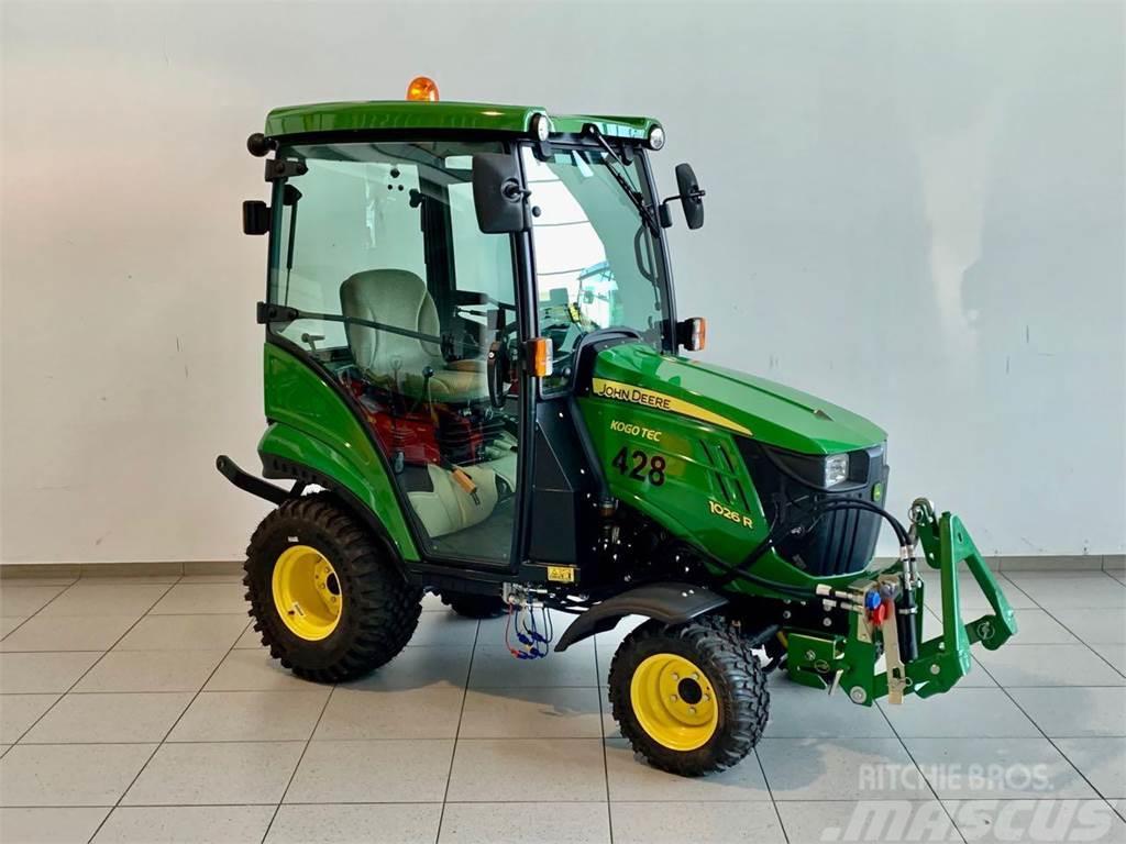 John Deere 1026R Naudoti kompaktiški traktoriai