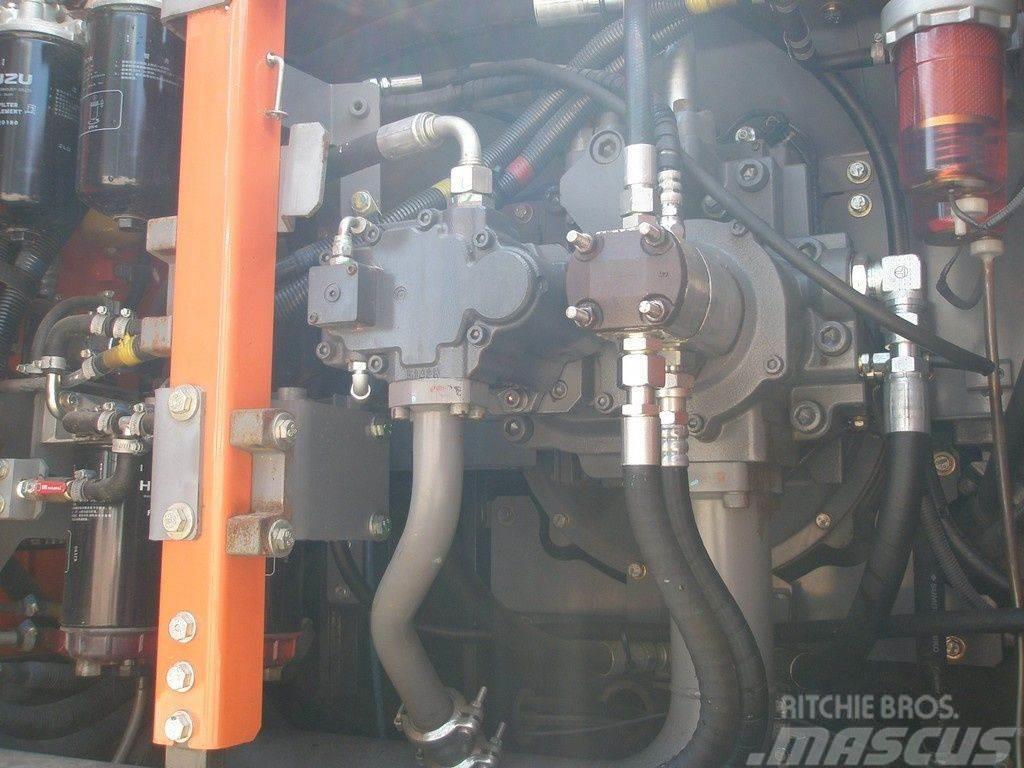 Hitachi ZX 490H-5A Vikšriniai ekskavatoriai