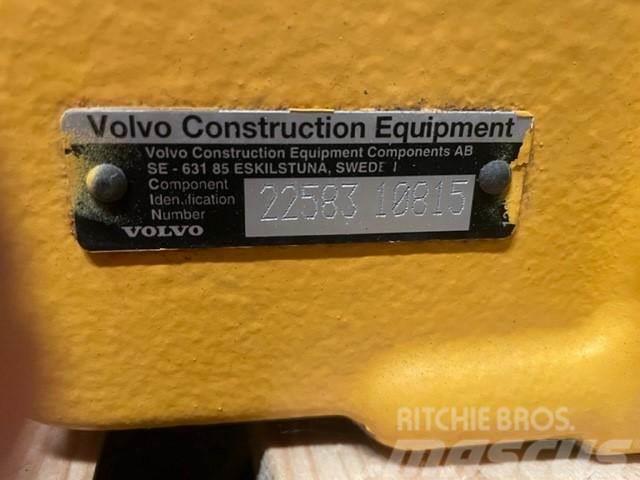 Volvo G990 Transmisijos