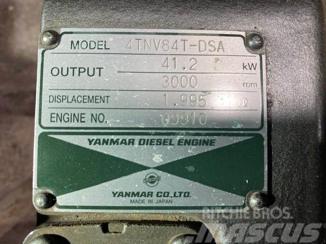 Yanmar 4TNV84T-DSA Varikliai