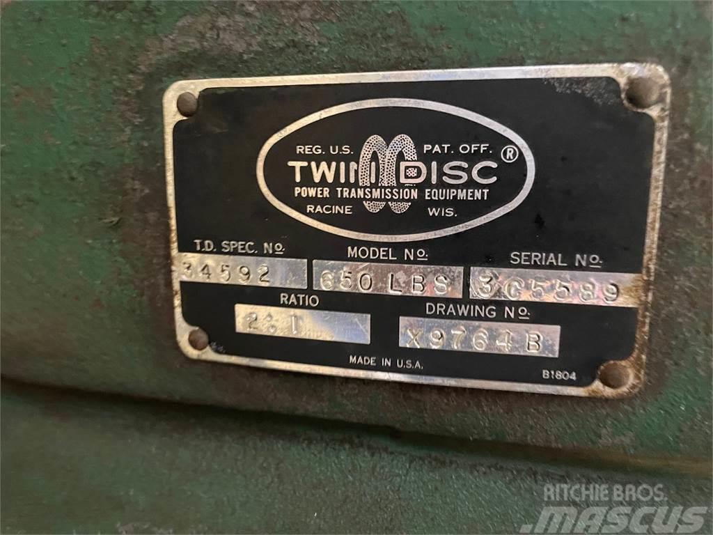  Twin Disc Model 6-C-1502-1 Transmisijos