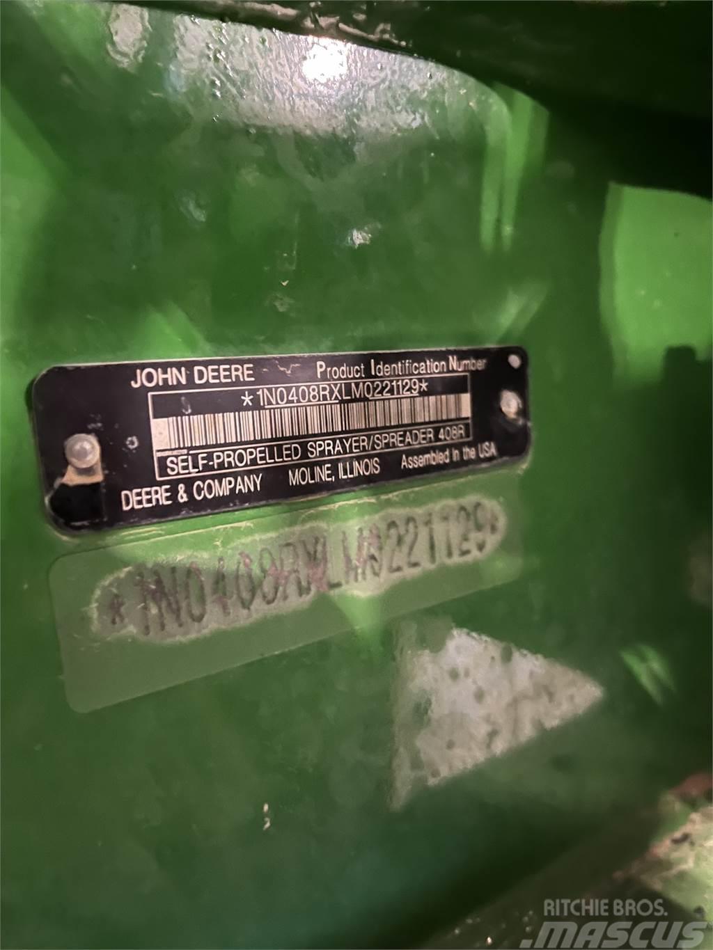 John Deere 408R Prikabinami purkštuvai