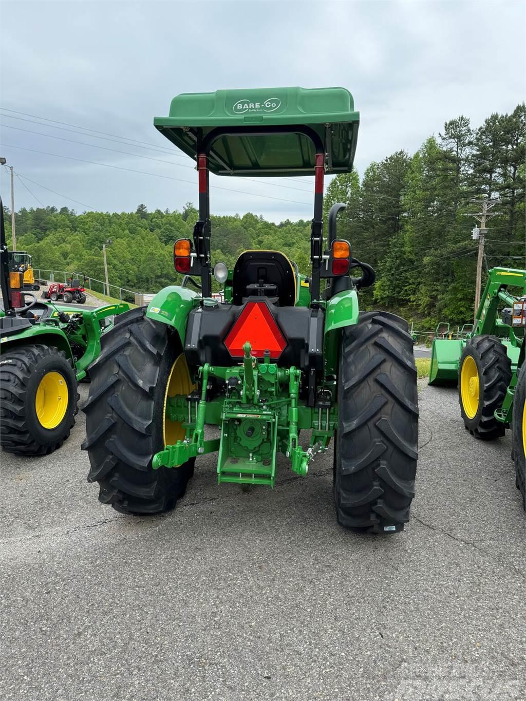 John Deere 5060E Naudoti kompaktiški traktoriai