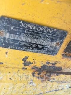 John Deere 550K Vikšriniai buldozeriai