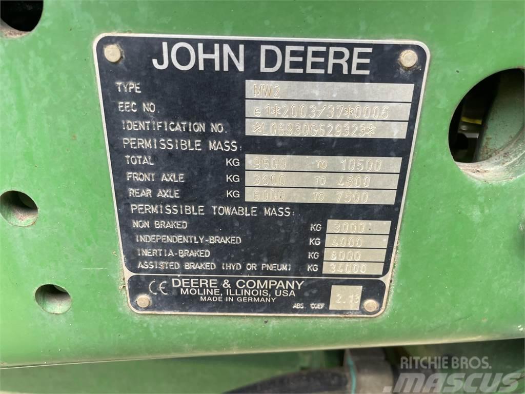 John Deere 6930 Traktoriai