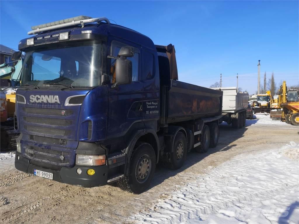 Scania R560 8x4 Savivarčių priekabų vilkikai