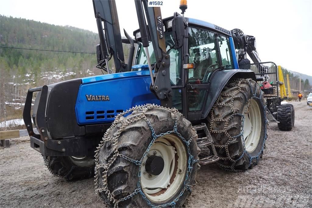 Valtra 6850 Traktoriai