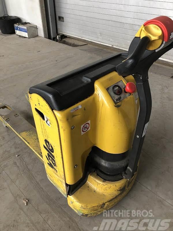 Yale MP18 Low lifter