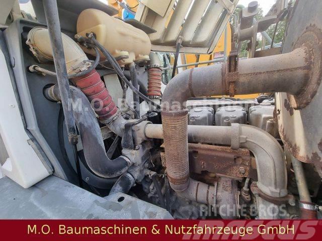 Liebherr L 556 2Plus2 / ZSA / AC /Waage / Naudoti ratiniai krautuvai