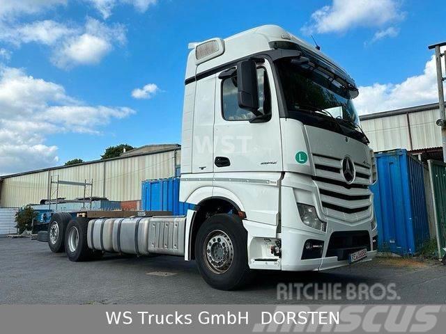 Mercedes-Benz Actros 2542 BL 1 6x2 Fahrgestell 2 Stück Chassis Cab trucks