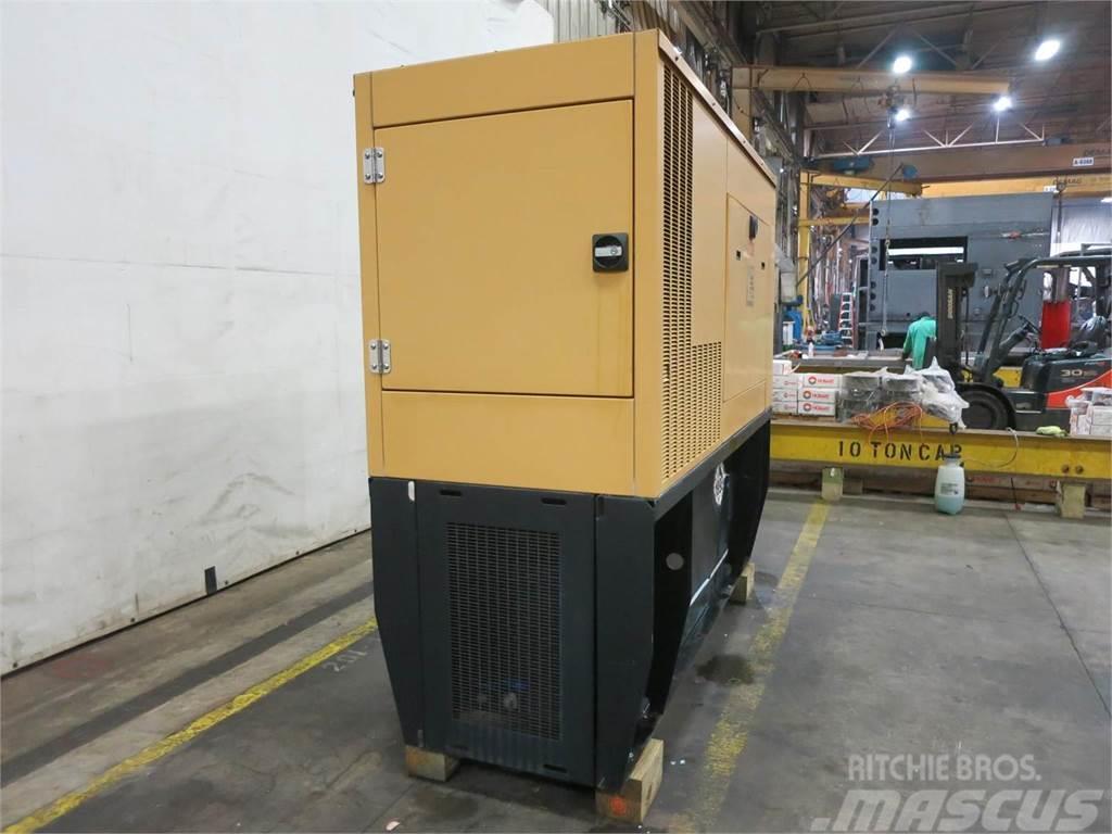 CAT 100 KW Dyzeliniai generatoriai