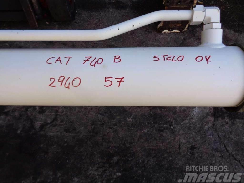 CAT 740 B Hidraulikos įrenginiai