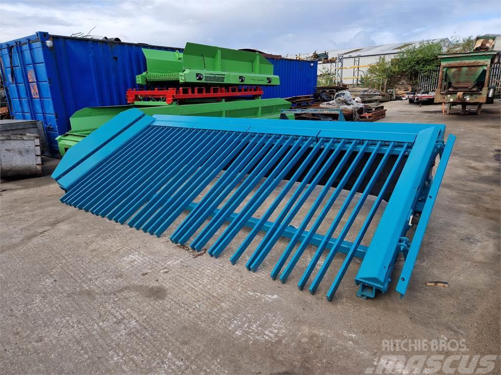  New / Un-Used Powerscreen 14ft Tipping Grid Sietai