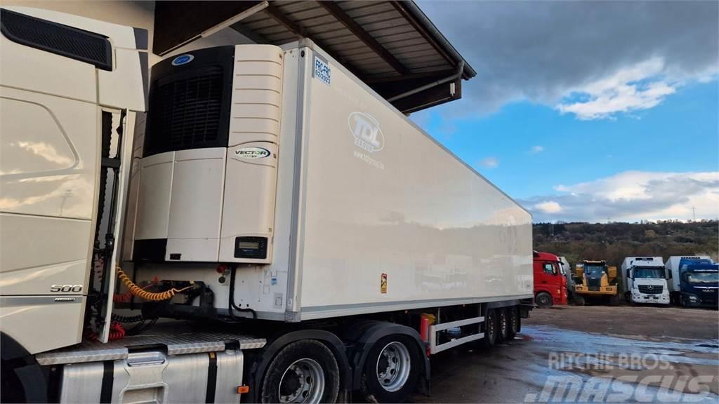 Fruehauf FRIGO SEMI 39T Temperature controlled semi-trailers