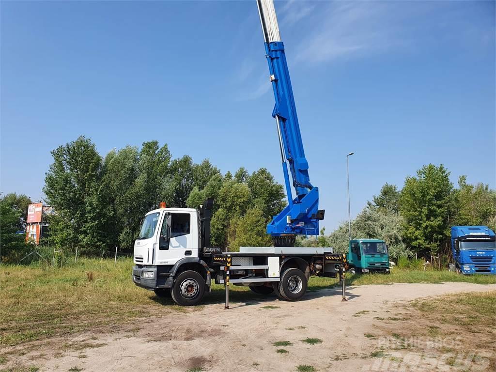 Iveco Eurocargo ML 180 E 24 - Bizocchi KJF 320 lifting  Ant vilkikų montuojamos kėlimo platformos