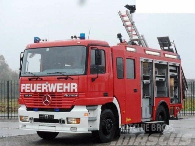 Mercedes-Benz ACTROS 1835 Feuerwehr 2080 L Fire Unit !! Gaisrinės