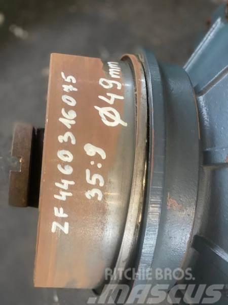  DIFFERENTIAL ZF 35/9 Ašys