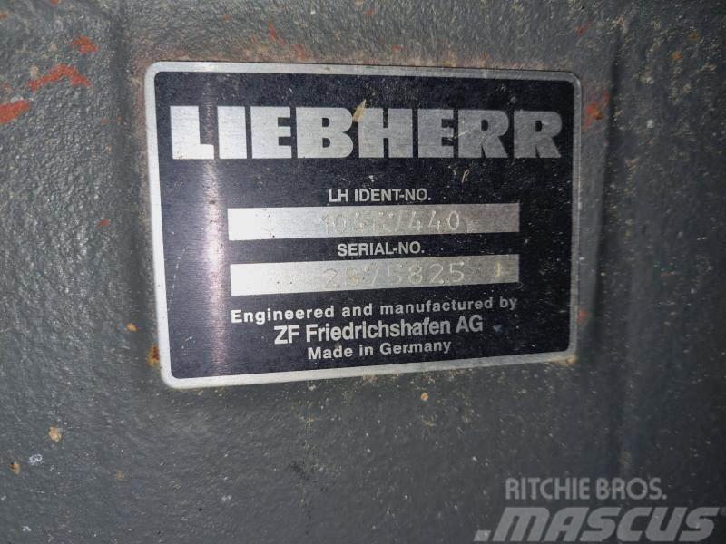 Liebherr L 550 REAL AXLES Ašys