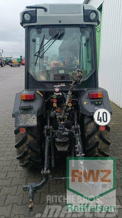 Deutz-Fahr Agroplus 410 Traktoriai
