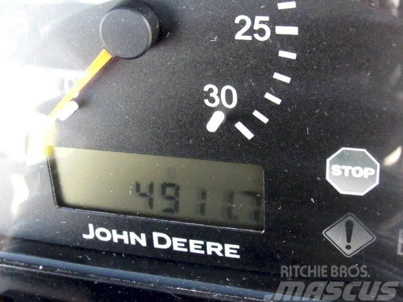 John Deere 6130 D Traktoriai
