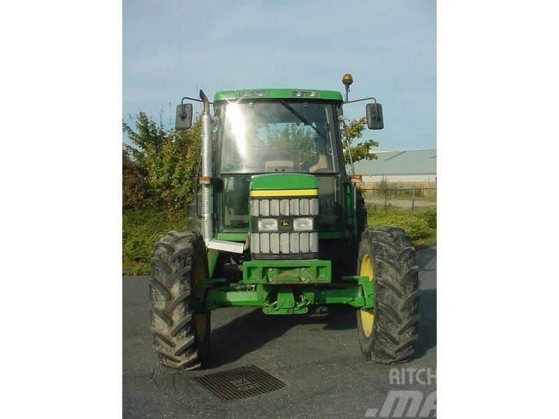 John Deere 6310 Traktoriai