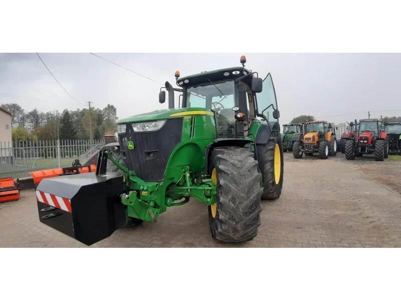 John Deere 7200 R Traktoriai