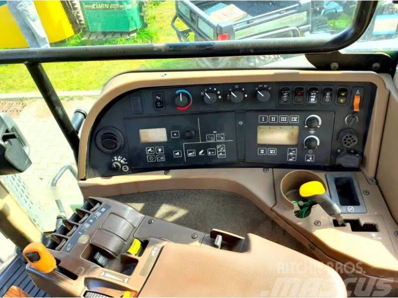 John Deere 7930 Traktoriai