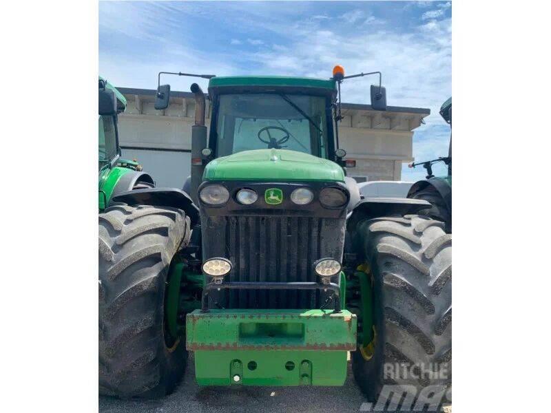 John Deere 8220 Traktoriai