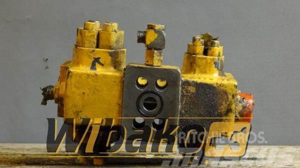 Liebherr Cylinder valve Liebherr R942 Kiti naudoti statybos komponentai