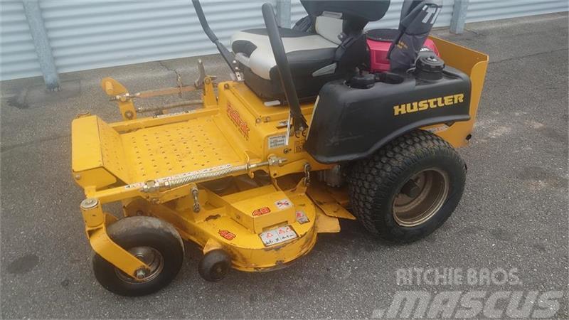 Hustler Fastrak RD 48" Naudoti kompaktiški traktoriai
