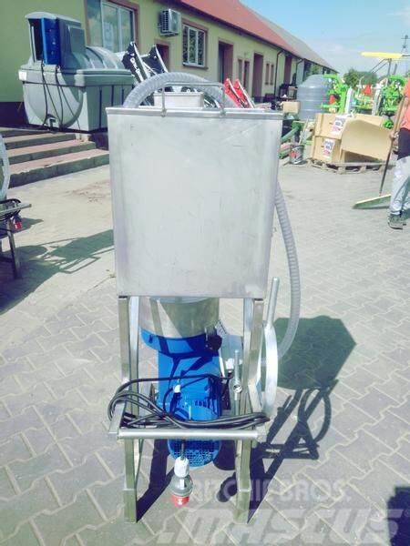  POLAND Operator to purify milk/ Milchzentrifuge/Wi Kita