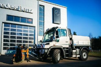 Mercedes-Benz Unimog U 318