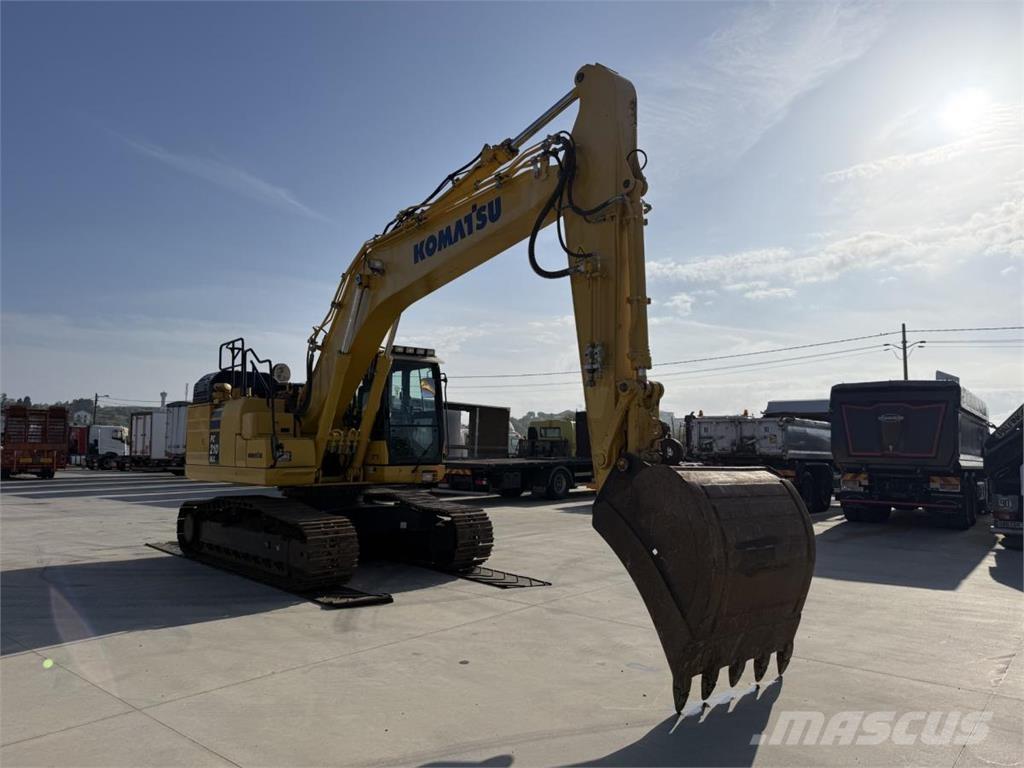 Komatsu PC210NLC-11 Vikšriniai ekskavatoriai