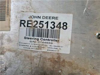 John Deere RE (RE251348) computer