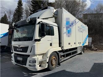 MAN TGM 18.340 4x2 box truck w/ Factory new engine. Fu