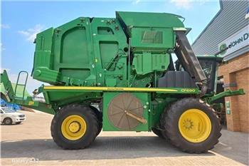 John Deere CP690 Cotton Picker