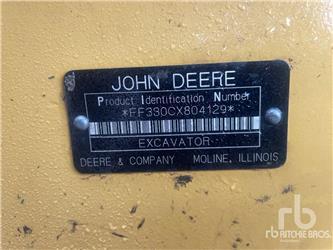 John Deere 330CLC