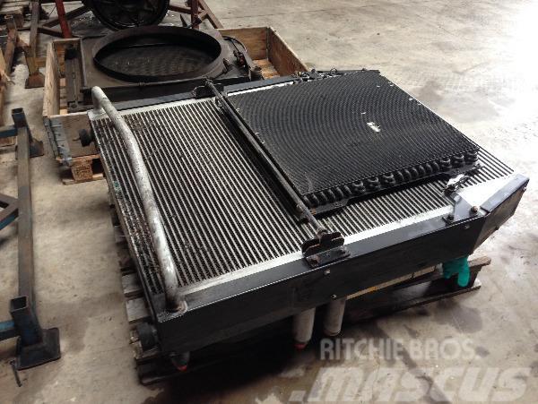 Valmet 941 Radiator / all oil coolers Varikliai