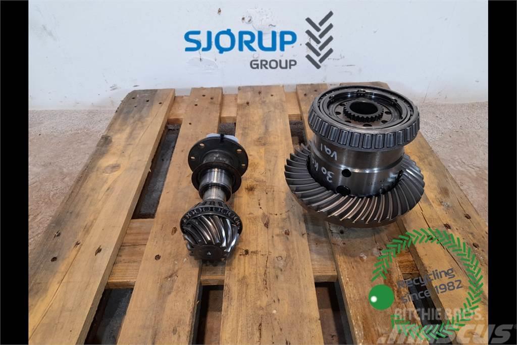 Valtra N163 Front axle differential Transmisijos
