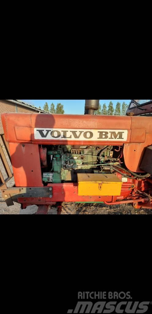 Volvo BM 650 Traktoriai