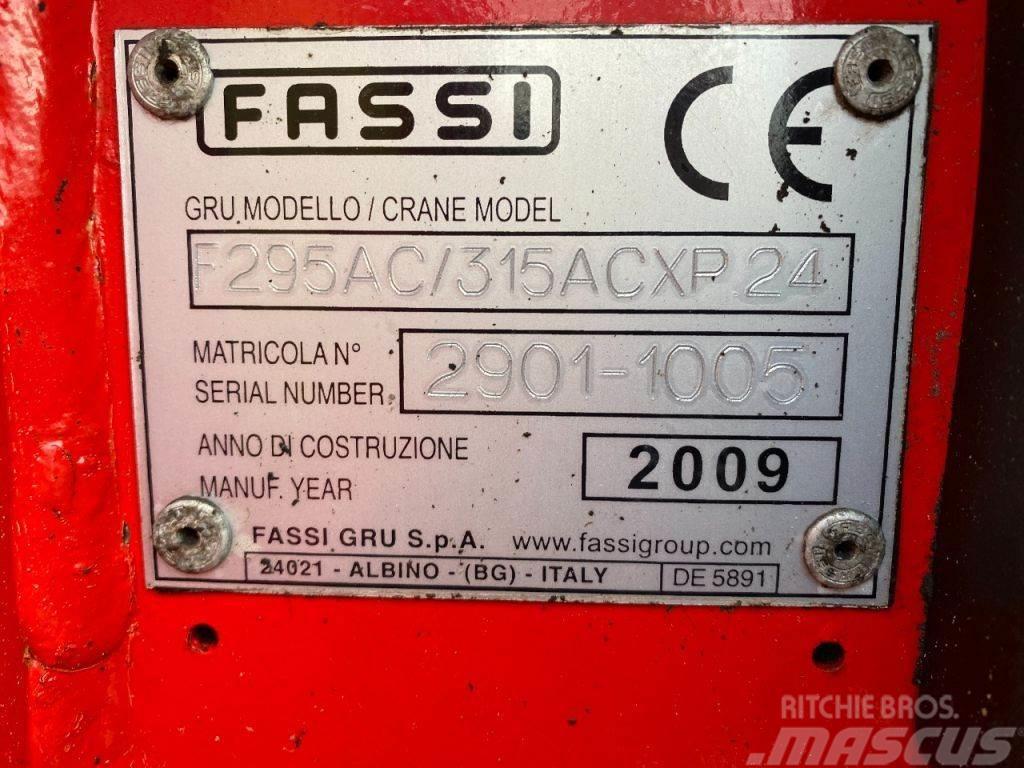 Fassi F315 A.24 + REMOTE + 4X OUTRIGGER F315ACXP.24 Keltuvai-krautuvai