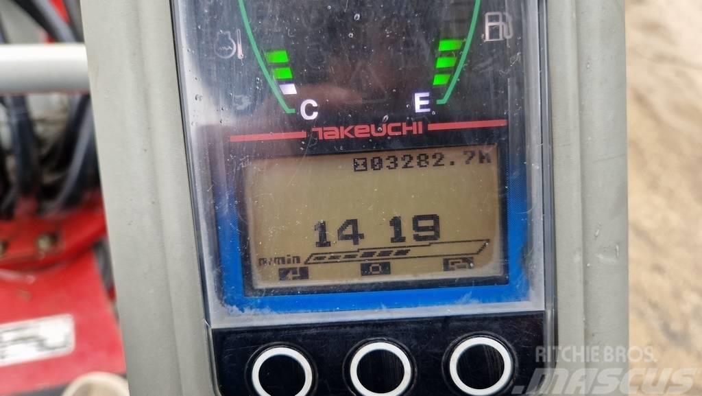 Takeuchi TB225 - POWERTILT - 3X BUCKETS - 2019 YEAR Mini ekskavatoriai < 7 t
