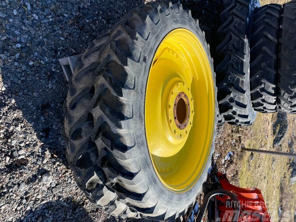 Kleber Radodlingshjul Kiti naudoti traktorių priedai