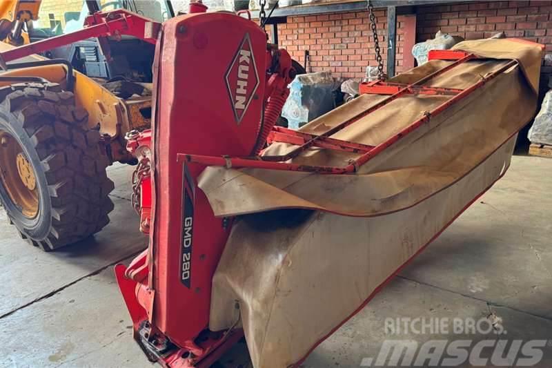 Kuhn GMD 280 Stripping For Spares Kita