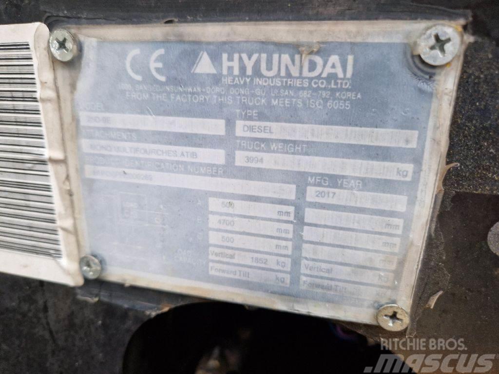 Hyundai 25D-9E Dyzeliniai krautuvai